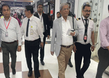 চোখের জরুরি অস্ত্রোপচারের জন্য ব্যাংককে গেলেন মির্জা ফখরুল