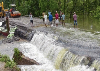 উত্তর-পূর্ব ভারতে ভারী বৃষ্টি ও ভূমিধসে ৩৪ জনের মৃ'ত্যু