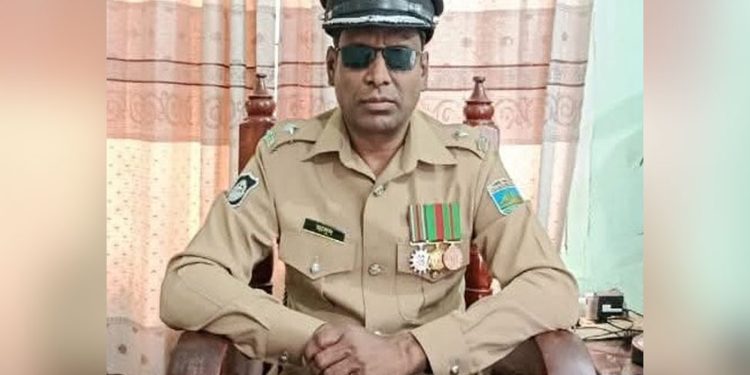 ঘুষ ও দুর্নীতির অভিযোগে জয়পুরহাটের ওসি মাসুদ রানা পদাবনতি হয়ে এসআই