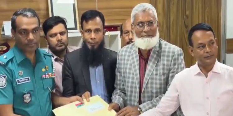 তিন সংসদ নির্বাচনে অনিয়মের অভিযোগে শেখ হাসিনাসহ ১৯ জনের বিরুদ্ধে বিএনপির মা'মলা