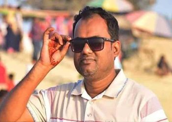 দুই উপদেষ্টার গাড়ি আটকে বিক্ষোভ : যুবদল নেতা বহিষ্কার