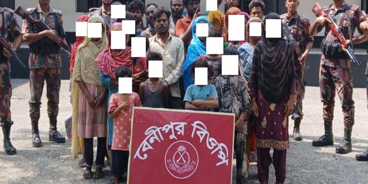 সীমান্তে ৩০ জন নারী-শিশুসহ অবৈধ পারাপারে আ'টক