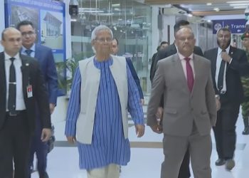 লন্ডনে কর্মব্যস্ত কর্মসূচিতে অধ্যাপক ড. মুহাম্মদ ইউনূস