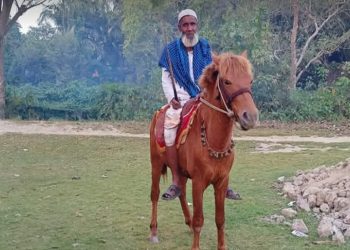 কিশোরগঞ্জে ৩৫০০ কবর খোঁড়া গোরখোদক মনু মিয়া মা'রা গেছেন