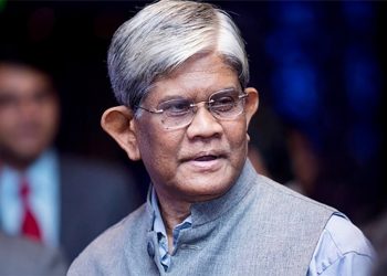 ইরান-ইসরায়েল যু'দ্ধ পর্যবেক্ষণে সরকার জ্বালানি তেলের দাম বাড়ানোর সিদ্ধান্ত এখনই নয় : অর্থ উপদেষ্টা