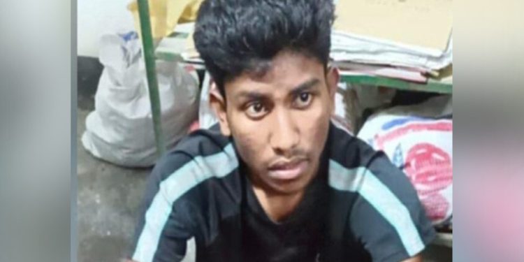 শহীদ আবু সাঈদকে নিয়ে কুরুচিপূর্ণ পোস্ট যুবক গ্রে'প্তা'র