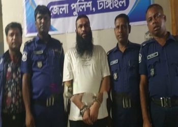 টাঙ্গাইলে সাবেক প্রতিমন্ত্রীর ঘনিষ্ঠ সহযোগী ‘সিয়াম’ গ্রে'ফতার