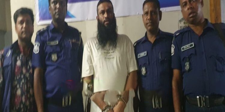 টাঙ্গাইলে সাবেক প্রতিমন্ত্রীর ঘনিষ্ঠ সহযোগী ‘সিয়াম’ গ্রে'ফতার
