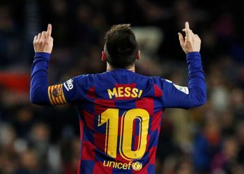 চার বছর পর মেসিকে বকেয়া৮৫কোটি টাকা পরিশোধ করলো বার্সেলোনা
