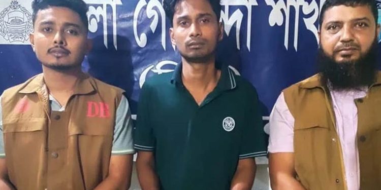 শাকিব খানের তাণ্ডব সিনেমা পাইরেসি: মূলহোতা টিপু সুলতান গ্রে'ফতার