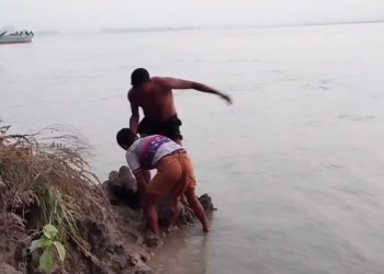 টাঙ্গাইলে একাত্তুর সালে বিস্ফোরিত ১১টি মর্টার শেল উদ্ধার