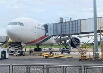 যান্ত্রিক ত্রুটিতে চট্টগ্রামে জরুরি অবতরণ করল দুবাই ফেরত বাংলাদেশ বিমানের ফ্লাইট