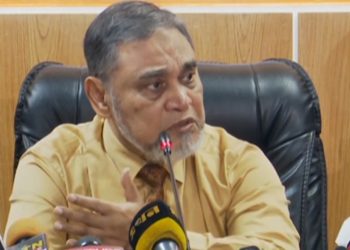 নির্বাচনে ভুয়া তথ্য ও এআই অপব্যবহার রোধে কাজ করছে ইসি: সিইসি