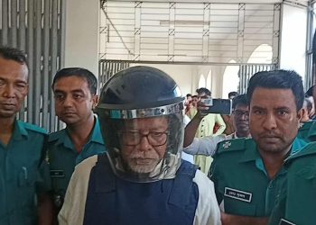 প্রহসনের নির্বাচন ও রাষ্ট্রদ্রোহ মা'মলায় সাবেক সিইসি নুরুল হুদার জামিন নামঞ্জুর