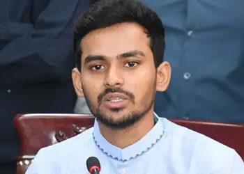 ‘সকলের রক্ত-ঘামে সফল হয়েছে জুলাই বিপ্লব’ উপদেষ্টা আসিফ