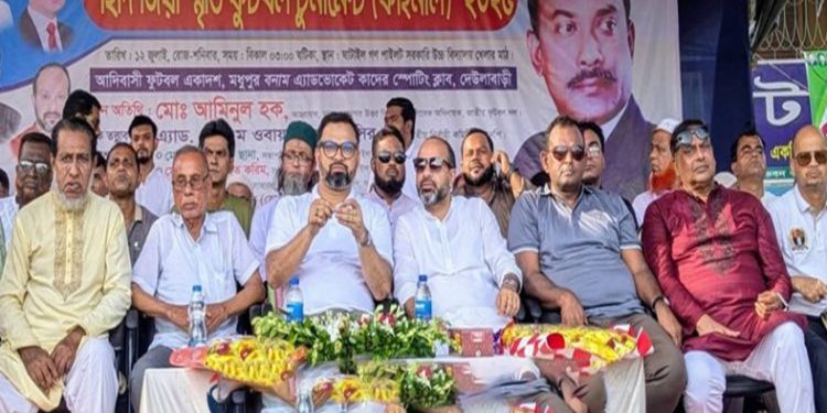 ঘাটাইলে শহীদ জিয়া স্মৃতি ফুটবল টুর্নামেন্টের ফাইনালে চ্যাম্পিয়ন দেউলাবাড়ী স্পোর্টিং একাদশ