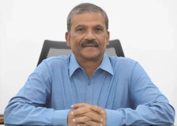 আমার দেশ সম্পাদক মাহমুদুর রহমানের মায়ের মৃ'ত্যুতে শোকের ছায়া