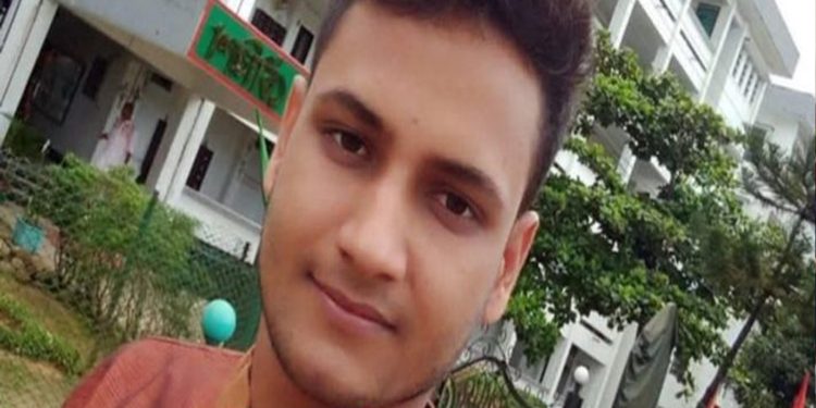 মধুপুরে সাপের কামড়ে সিঙ্গাপুরফেরত যুবকের মৃ'ত্যু
