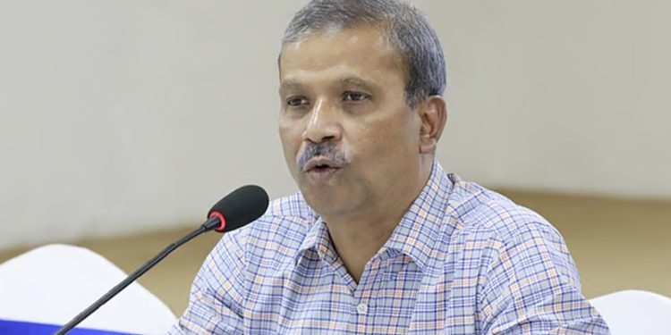 ১৮ বছর পর ভোটাধিকার ফিরে পাবে জনগণ : ড. আসিফ নজরুল