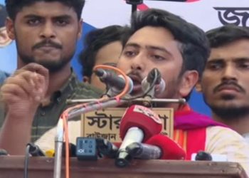 “গণতান্ত্রিক সমালোচনার আহ্বান এনসিপি আহ্বায়ক নাহিদ ইসলামের”