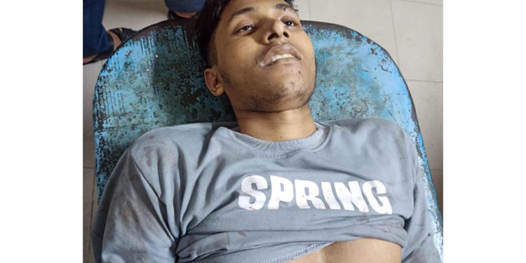 টঙ্গীতে ছি'নতাইকারীর ছু'রিকাঘাতে শ্রমিক নি'হত