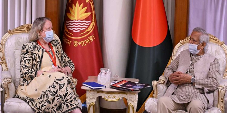 ভুয়া তথ্য মোকাবিলায় জাতিসংঘকে সহযোগিতার আহ্বান প্রধান উপদেষ্টার