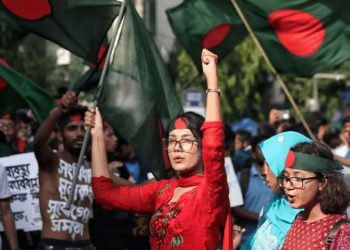 জুলাই গণ-অভ্যুত্থানে নারীদের ভূমিকা স্মরণে ৬৪ জেলায় চলচ্চিত্র প্রদর্শনী ও ড্রোন শো আজ