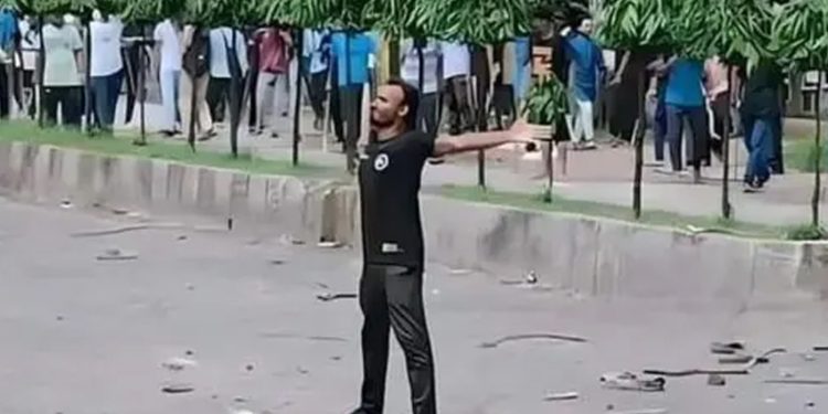 আবু সাঈদ হ'ত্যা'য় অভিযোগ গঠনের আদেশ আজ