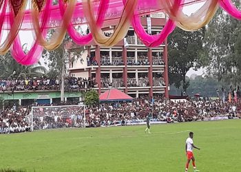 "নাগরপুরে ফুটবলের সেমিফাইনালে ভুঞাপুর-সখীপুরের লড়াই