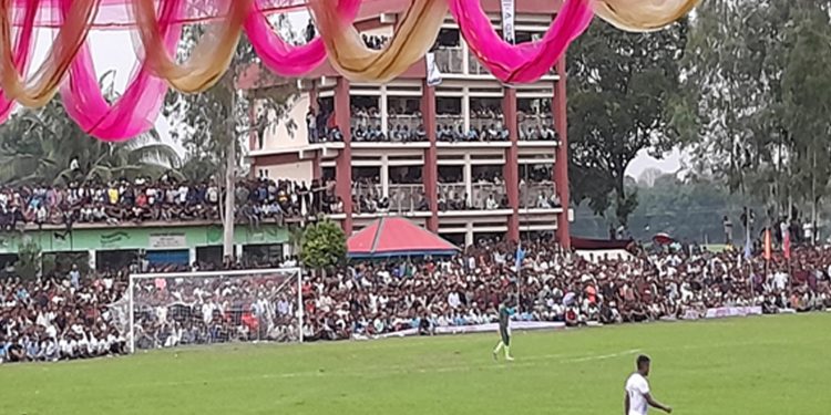 "নাগরপুরে ফুটবলের সেমিফাইনালে ভুঞাপুর-সখীপুরের লড়াই