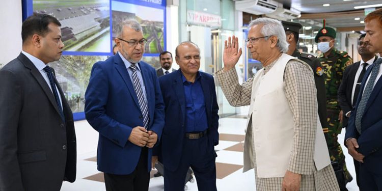 ড. মুহাম্মদ ইউনূস মালয়েশিয়া সফরে উদ্দেশে ঢাকা ছাড়লেন