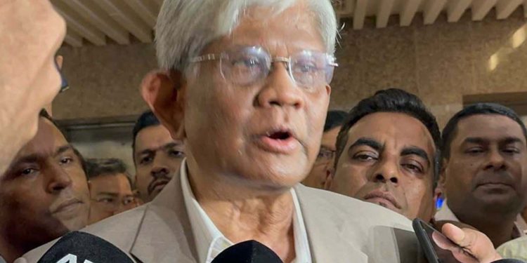 ভুল আছে তবুও উন্নয়ন অস্বীকার করা ঠিক নয়: অর্থ উপদেষ্টা