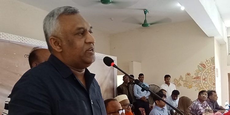 সখীপুরে লাবিব গ্রুপের সম্মাননা ২০৫ কৃতি শিক্ষার্থী পেলেন ১০ হাজার টাকা করে