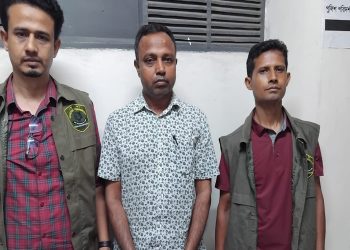 কৃষকলীগের কেন্দ্রীয় নেতা আব্দুর রশিদ বখতিয়ার গ্রে'ফ'তা'র