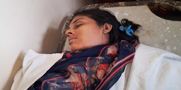 সখীপুরে স্বামীর ছু'রি'কা'ঘা'তে স্ত্রীকে হ'ত্যা'র অভিযোগ