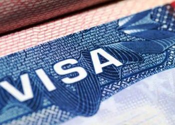 মার্কিন দূতাবাসের সতর্কবার্তা অবৈধ অভিবাসনে আ'ট'ক নির্বাসন ও ভিসা নিষেধাজ্ঞা