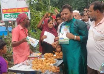 নাগরপুরে বিএনপি নেতা আতিকের গণসংযোগ ও লিফলেট বিতরণ