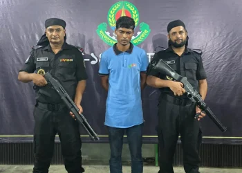 সখীপুরে স্ত্রীকে র সামনে হ'ত্যা ঘাতক স্বামী মেহেদী হাসান গাসন্তানদেজীপুর থেকে গ্রেফতার