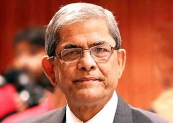 মির্জা ফখরুল সস্ত্রীক থাইল্যান্ডে চোখের চিকিৎসায় যাচ্ছেন