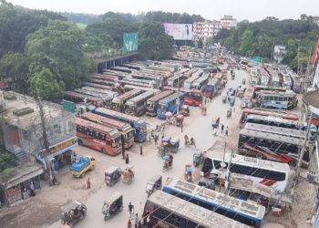 টাঙ্গাইল নতুন বাস টার্মিনাল নাজেহাল, যানজট ও নিরাপত্তা ঝুঁকি বেড়েছে