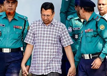 পুলিশে গোপালগঞ্জ দ্বন্দ্বের কারণে ফের আইজিপি করা হয় মামুনকে