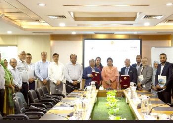 পদ্মাসেতুর ছাদে ৬.০৩ মেগাওয়াট সৌরবিদ্যুৎ প্রকল্প বাস্তবায়নের চুক্তি স্বাক্ষরিত