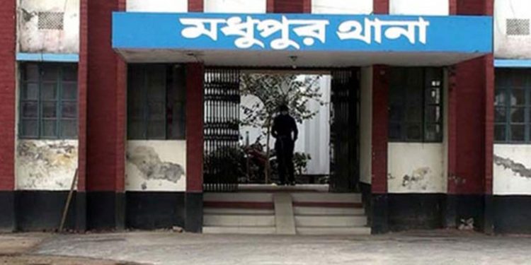 মধুপুরে অটো চুরি করতে গিয়ে গণপিটুনিতে যুবক নিহত