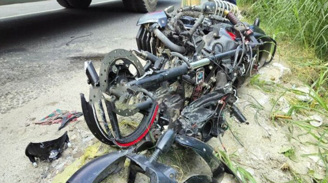 কালিহাতীতে বাসচাপায় মোটরসাইকেল আরোহী নি'হ'ত