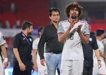 বাংলাদেশ ফুটবল দলের পূর্ণাঙ্গ অনুশীলন শুরু হামজা চৌধুরীর অংশগ্রহণ নিয়ে অনিশ্চয়তা