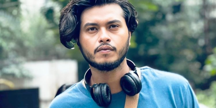 ফুসফুস নষ্ট হয়ে আইসিইউতে ভর্তি আরশ খান
