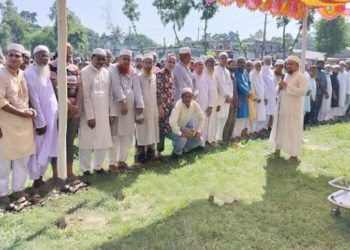 কালিহাতীর হৃদয়ে গভীর শোক, প্রিয় শিক্ষক ফারুকের জানাজা সম্পন্ন
