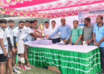 টাঙ্গাইল স্টেডিয়ামে অনুর্দ্ধ-১৬ বালকদের কাবাডি প্রতিযোগিতা অনুষ্ঠিত