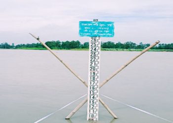 যমুনাসহ টাঙ্গাইলের সব নদীর পানিবৃদ্ধি : শঙ্কিত কৃষক