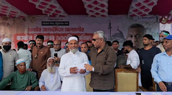 টাঙ্গাইলের বাসাইলে ১শ' মসজিদে আর্থিক সহায়তা